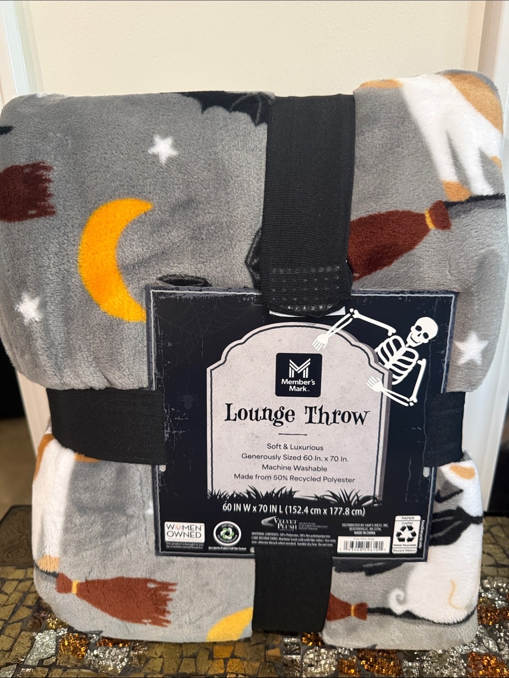 Lounge Throw